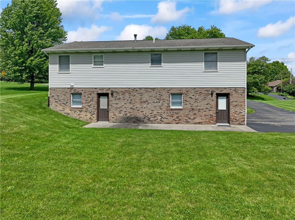 763 Chapel Road Aliquippa, PA 15001 - Photo 19 of 26 What a nice connivence right out from your basement area or garage!!