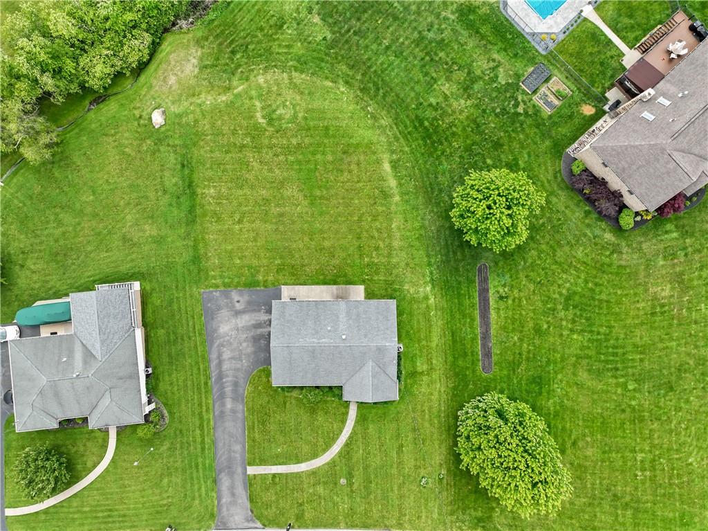 763 Chapel Road Aliquippa, PA 15001 - Photo 3 of 26 Gallery Image 3