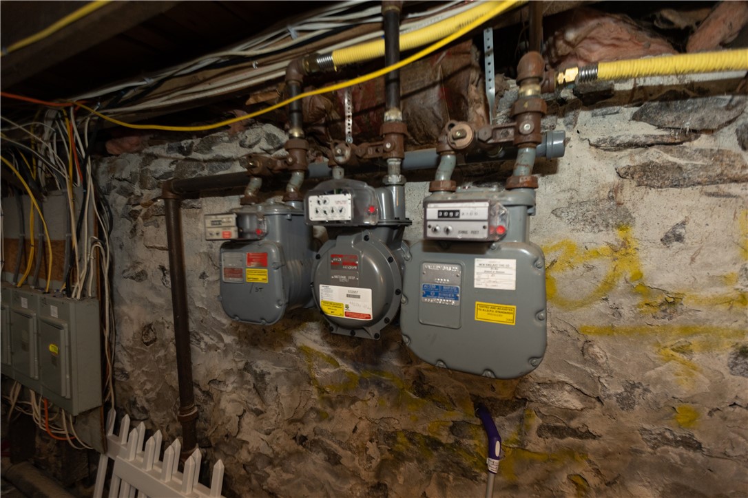 219 Crawford Street Woonsocket, RI 02895 - Photo 17 of 17