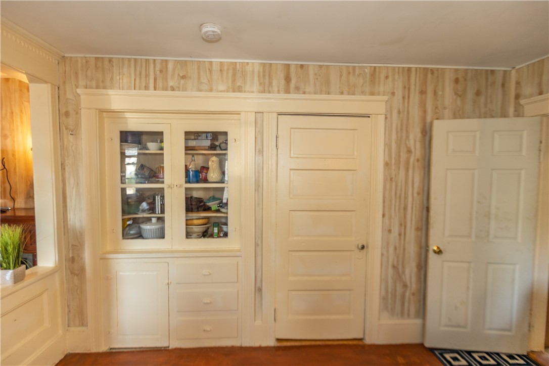 219 Crawford Street Woonsocket, RI 02895 - Photo 6 of 17