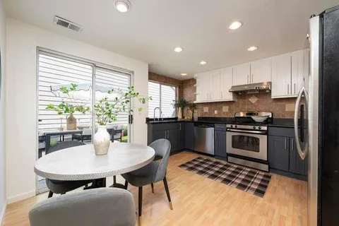 $1,688,861 | 326 Commander Lane, Redwood Shores, CA 94065