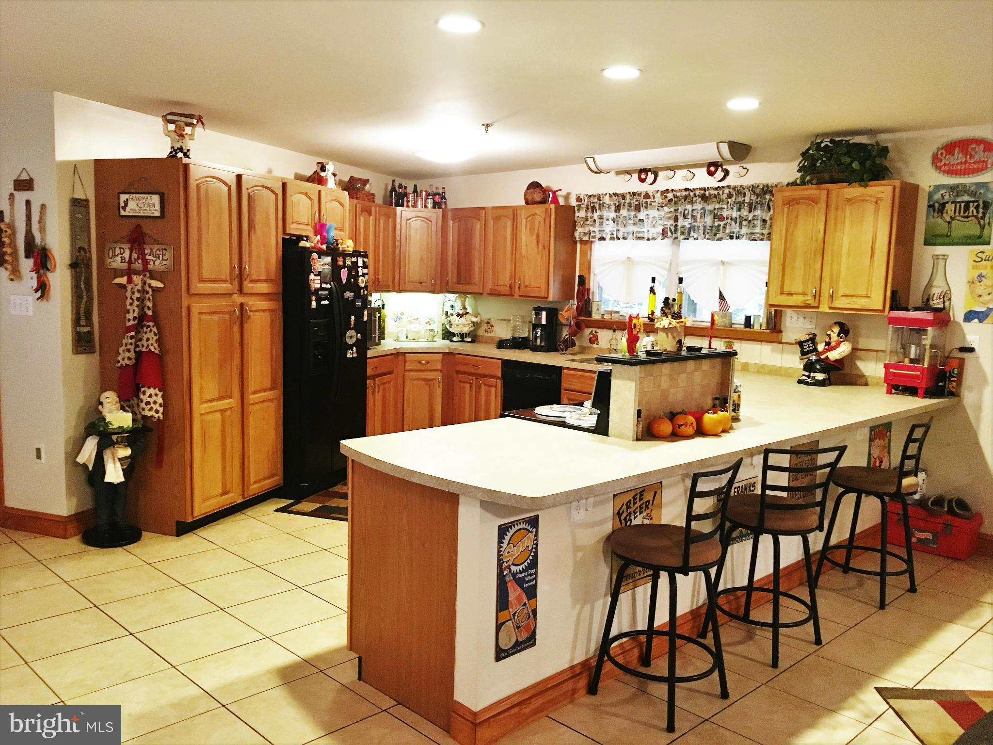 12214 Old Fort Road Fort Washington, MD 20744 - Photo 2 of 30 Kitchen