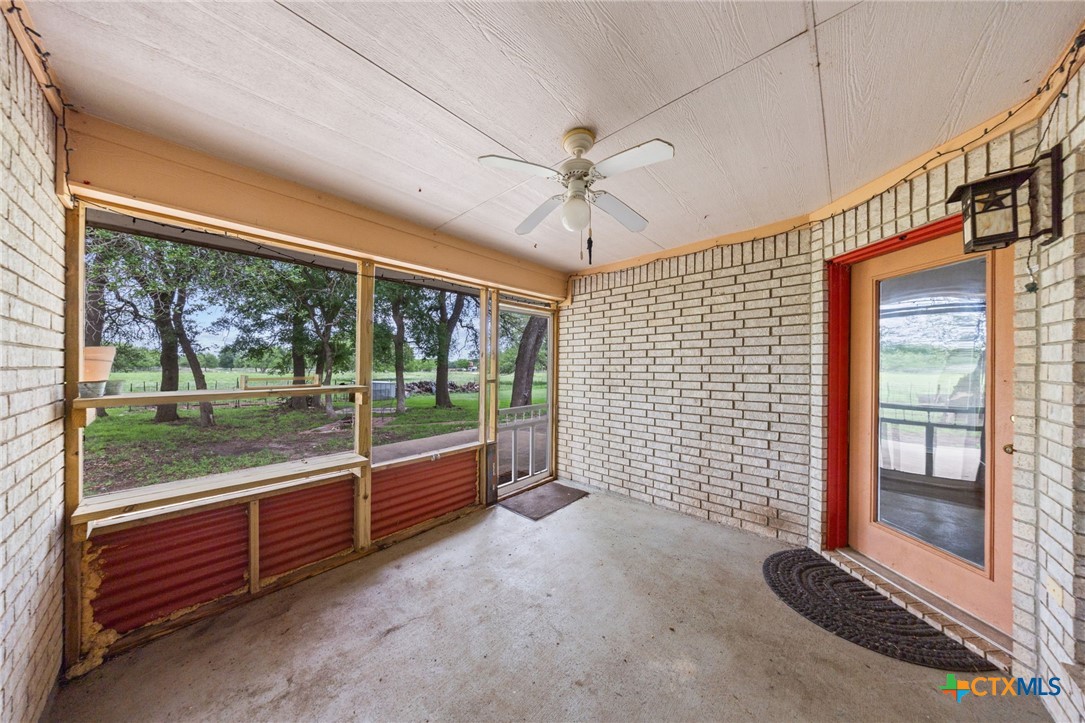 601 7 Ranch Road Salado, TX 76571 - Photo 14 of 44 Enclosed Porch