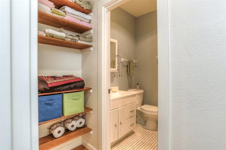 630 Holton Road Talent, OR 97540 - Photo 28 of 35 Additional Photo