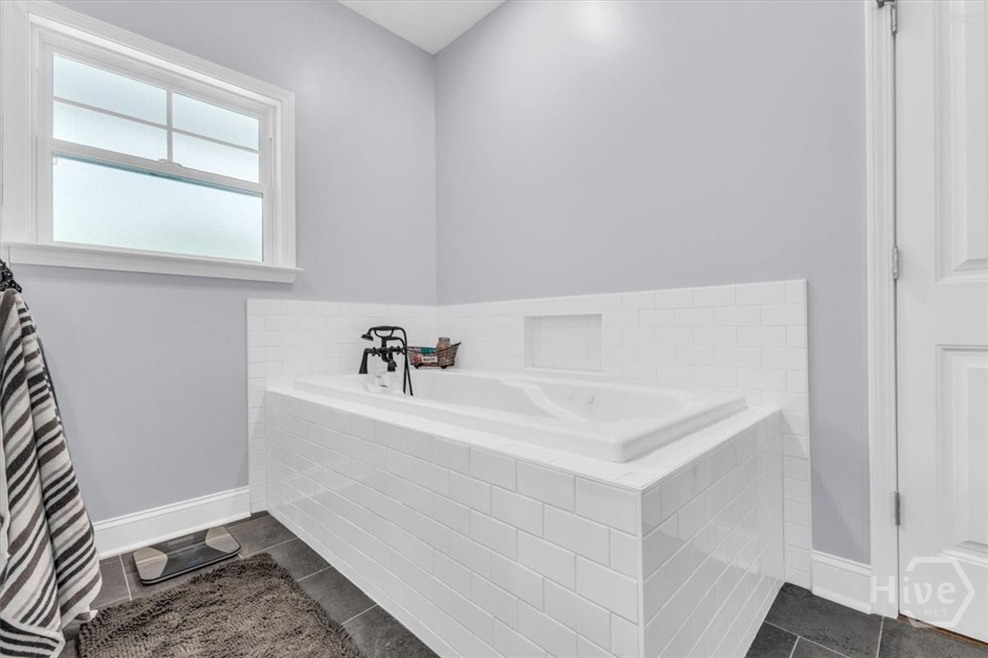 182 Old River Road Bloomingdale, GA 31302 - Photo 20 of 75