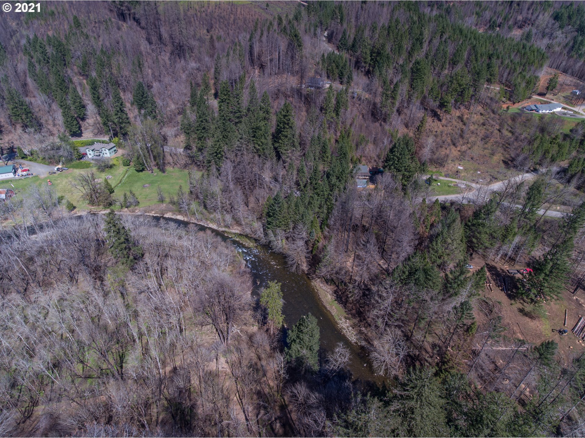 45910 North Gate Creek Road Vida, OR 97488 - Photo 16 of 31 Gallery Image 16