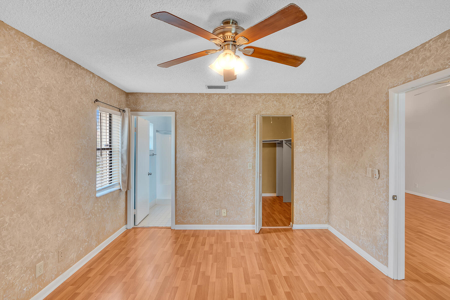 22065 Palms Way, Unit 206 Boca Raton, FL 33433 - Photo 27 of 45 DSC00711