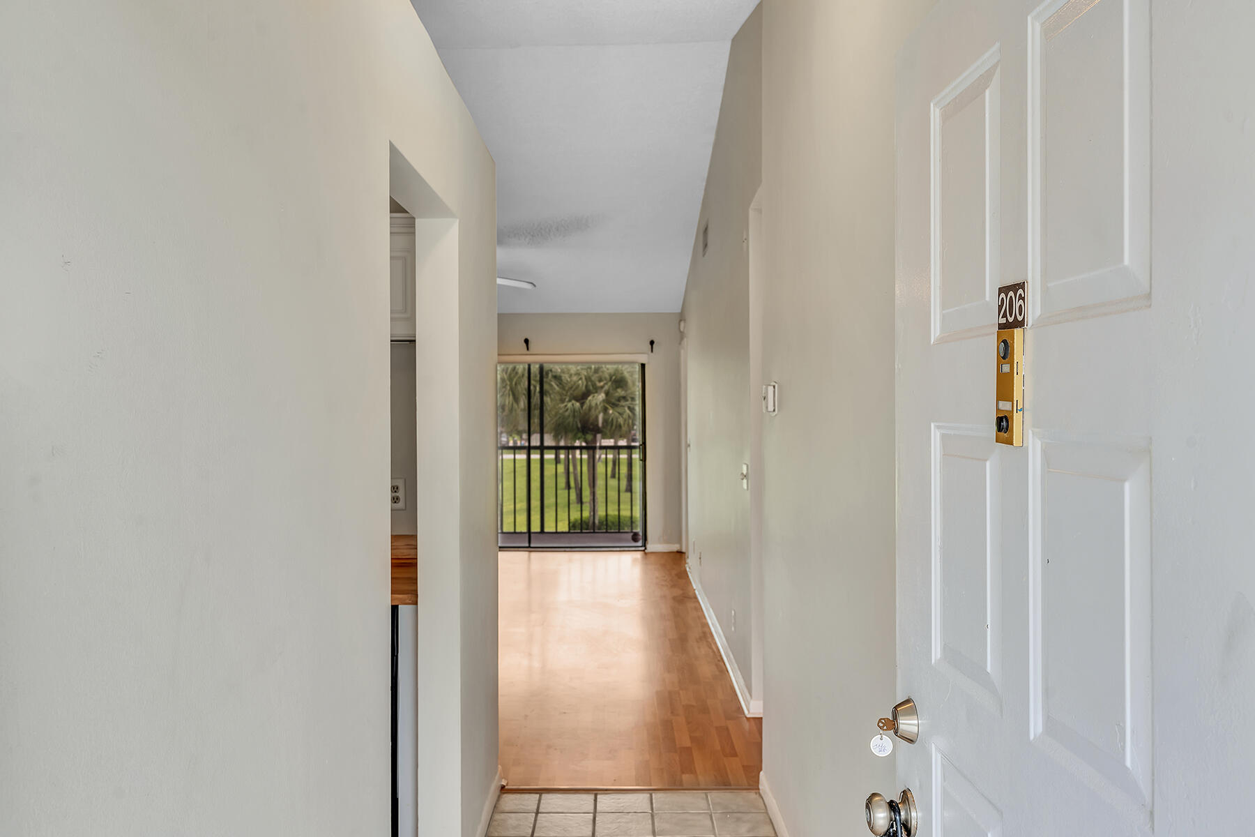22065 Palms Way, Unit 206 Boca Raton, FL 33433 - Photo 3 of 45 DSC00591
