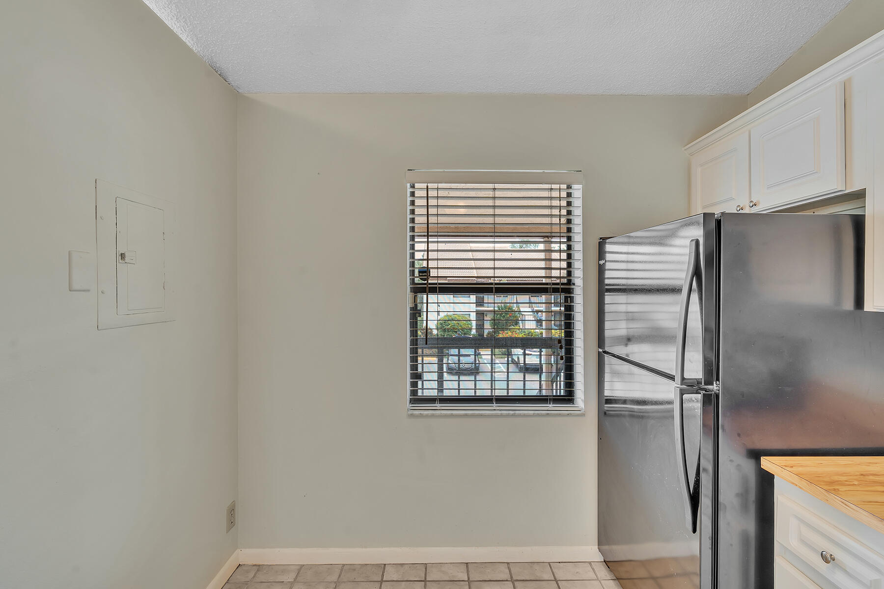 22065 Palms Way, Unit 206 Boca Raton, FL 33433 - Photo 7 of 45 DSC00611