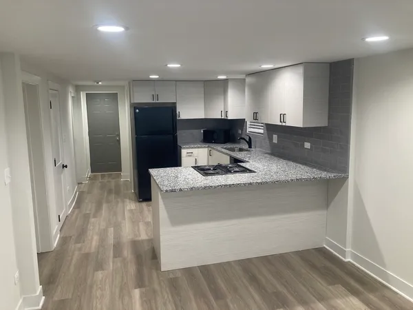 $1,950 | 1336 West Diversey Parkway, Unit G, Chicago, IL 60614