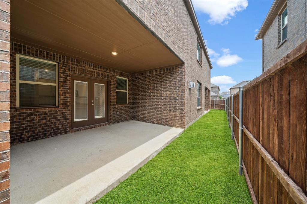 2618 Franklin Drive Celina, TX 75009 - Photo 22 of 33