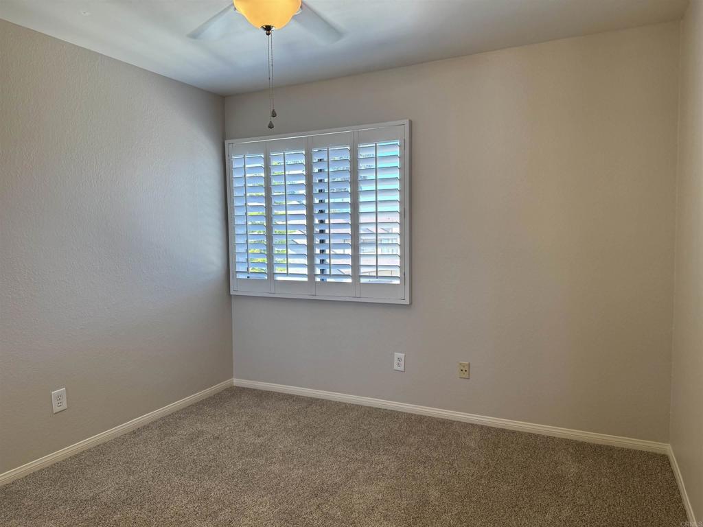 2997 Plaza Leonardo Bonita, CA 91902 - Photo 10 of 18 an empty room with a window