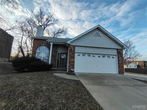 $154,900 | 1543 Hogan Street, St. Louis, MO 63106