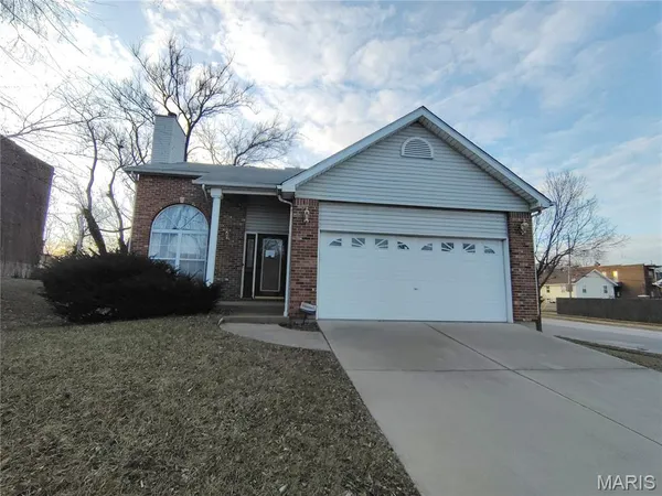 $154,900 | 1543 Hogan Street, St. Louis, MO 63106