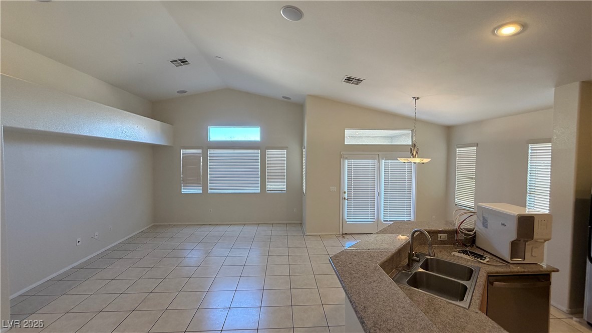 7044 Bodega Point Court Las Vegas, NV 89113 - Photo 5 of 11