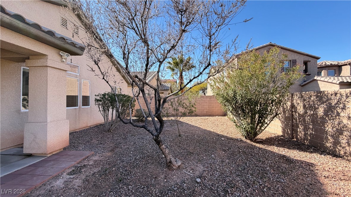 7044 Bodega Point Court Las Vegas, NV 89113 - Photo 9 of 11