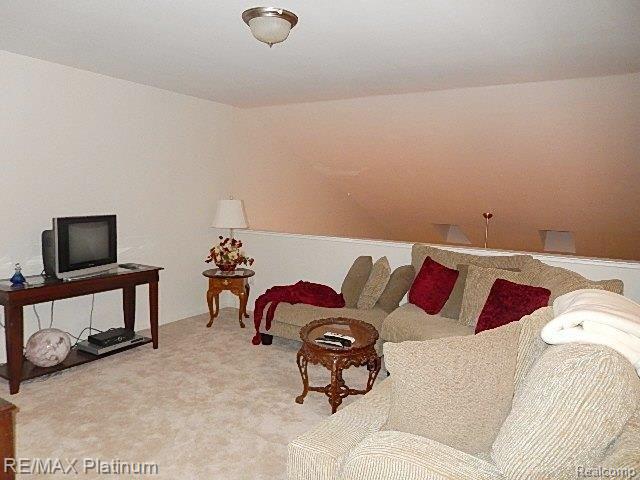 4672 Summer Ridge Drive, Unit 44 Howell, MI 48843 - Photo 13 of 23 14.jpg
