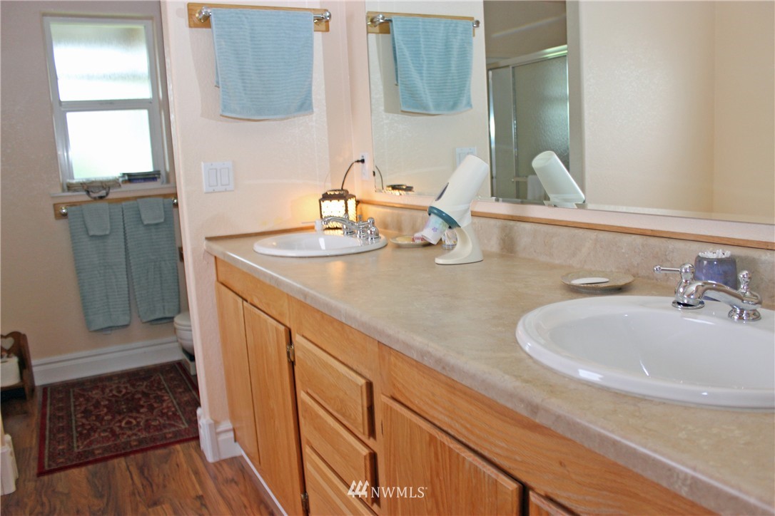 16937 Weaver Lane Southwest Rochester, WA 98579 - Photo 11 of 25