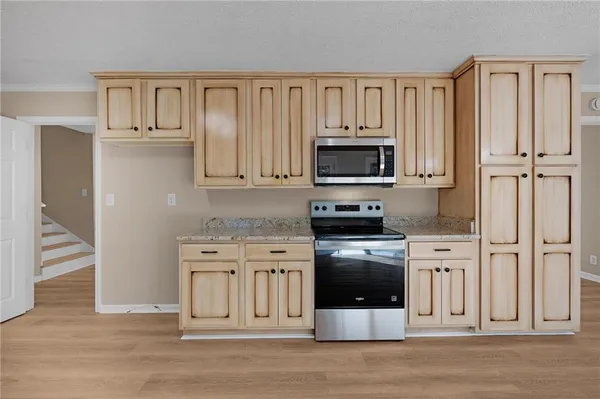 $369,900 | 300 Woodland Drive, Calhoun, GA 30701