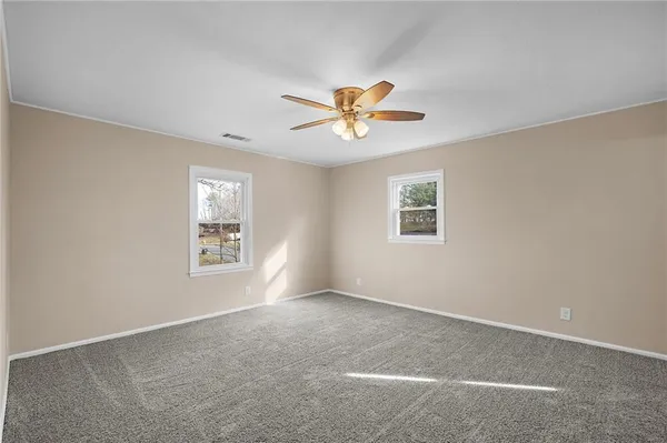 $369,900 | 300 Woodland Drive, Calhoun, GA 30701