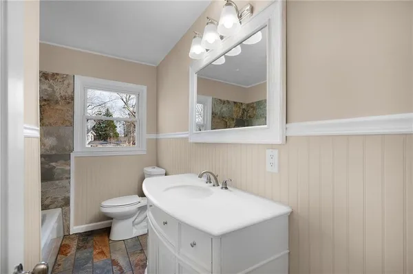 $369,900 | 300 Woodland Drive, Calhoun, GA 30701