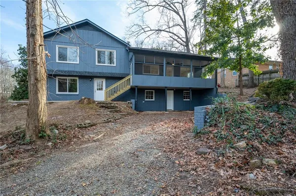 $369,900 | 300 Woodland Drive, Calhoun, GA 30701
