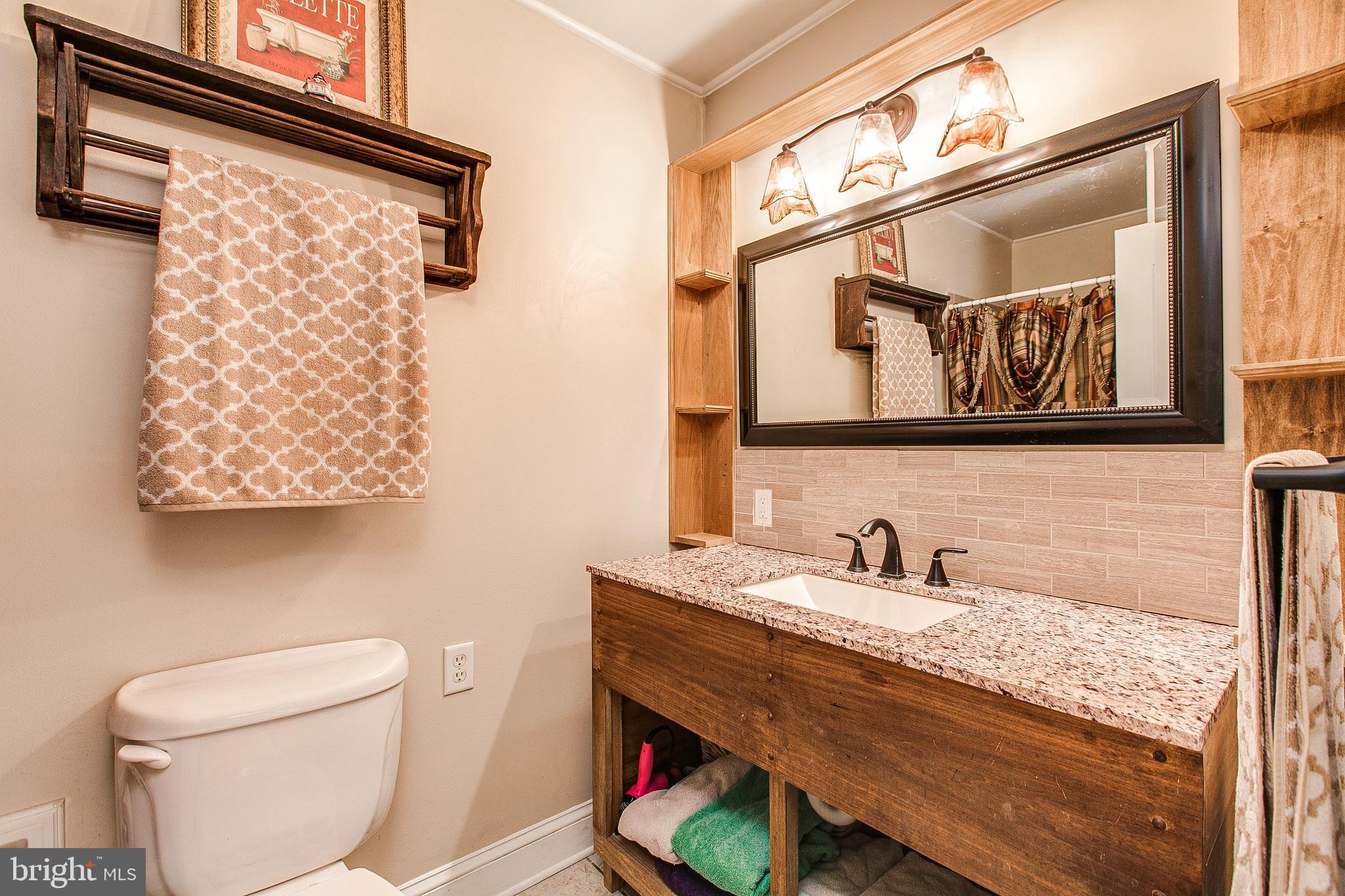 18519 Preston Road Hagerstown, MD 21742 - Photo 18 of 30 Master Bathroom