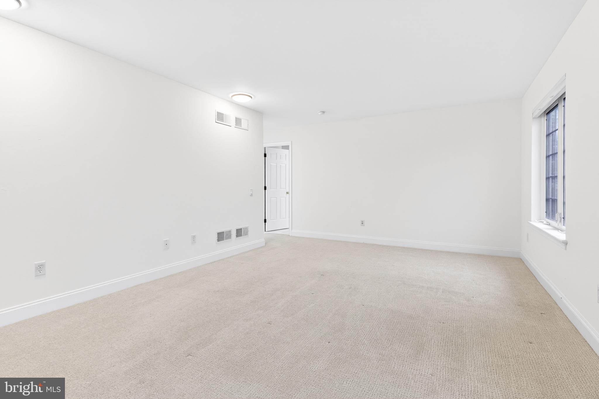 701 Woodfield Drive Lititz, PA 17543 - Photo 26 of 45 a view of an empty room