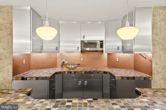 a view of a room with an empty space