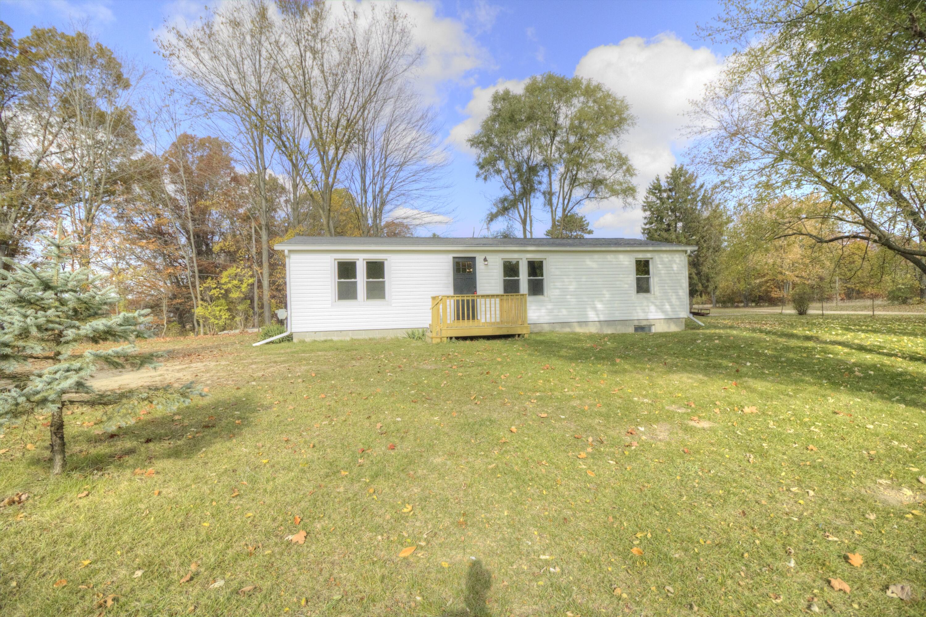 7405 East Howard City Edmore Road Vestaburg, MI 48891 - Photo 1 of 12 10