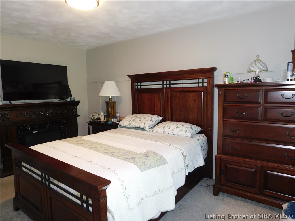 630 North Public Road Salem, IN 47167 - Photo 12 of 18