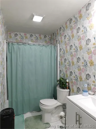 $274,900 | 630 North Public Road, Salem, IN 47167