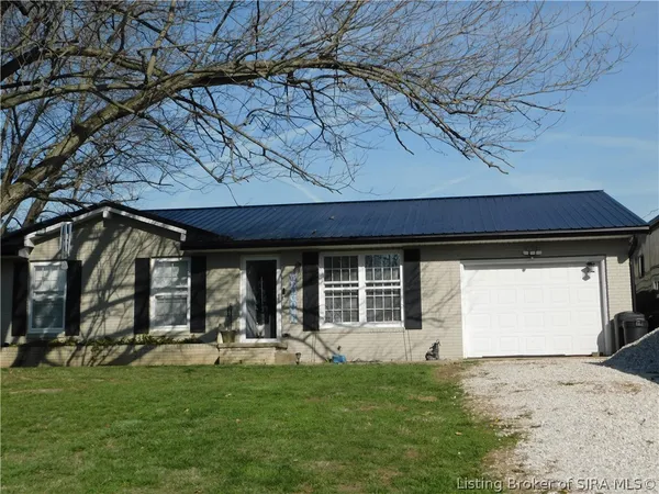 $274,900 | 630 North Public Road, Salem, IN 47167