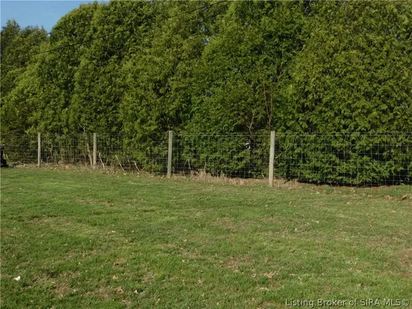 $274,900 | 630 North Public Road, Salem, IN 47167