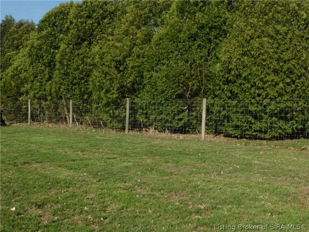 630 North Public Road Salem, IN 47167 - Photo 4 of 18