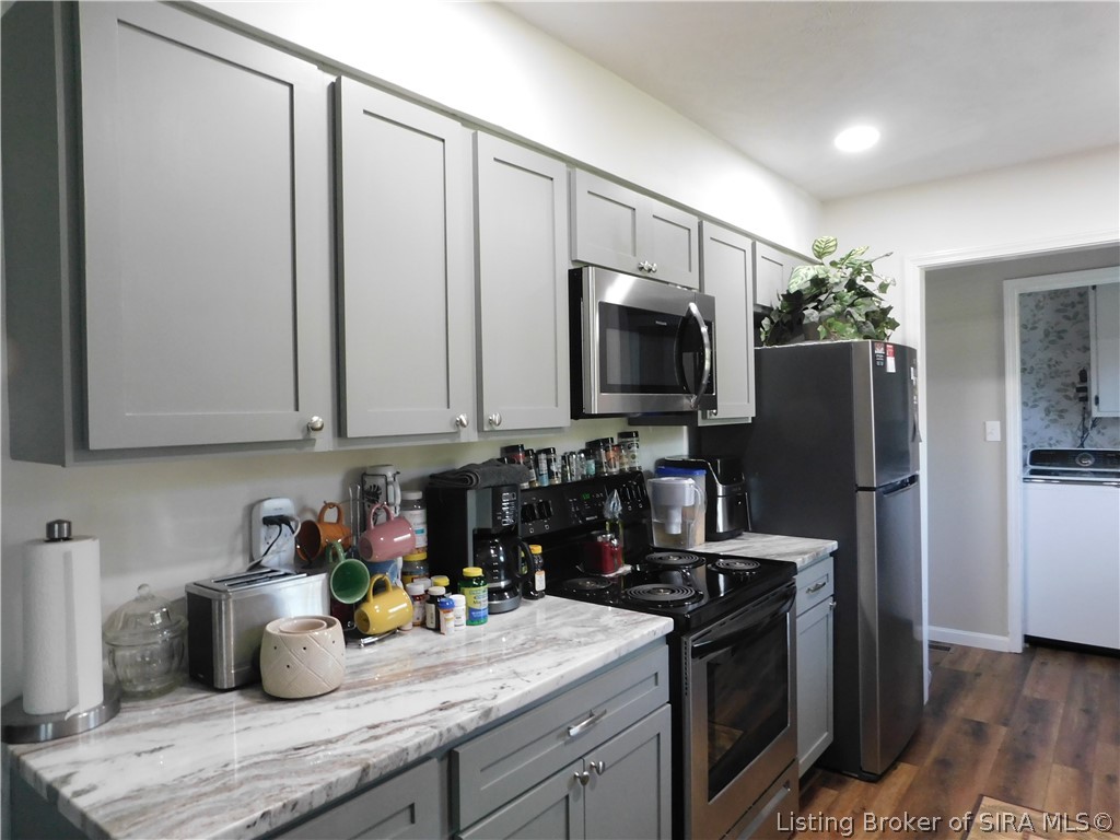 630 North Public Road Salem, IN 47167 - Photo 8 of 18