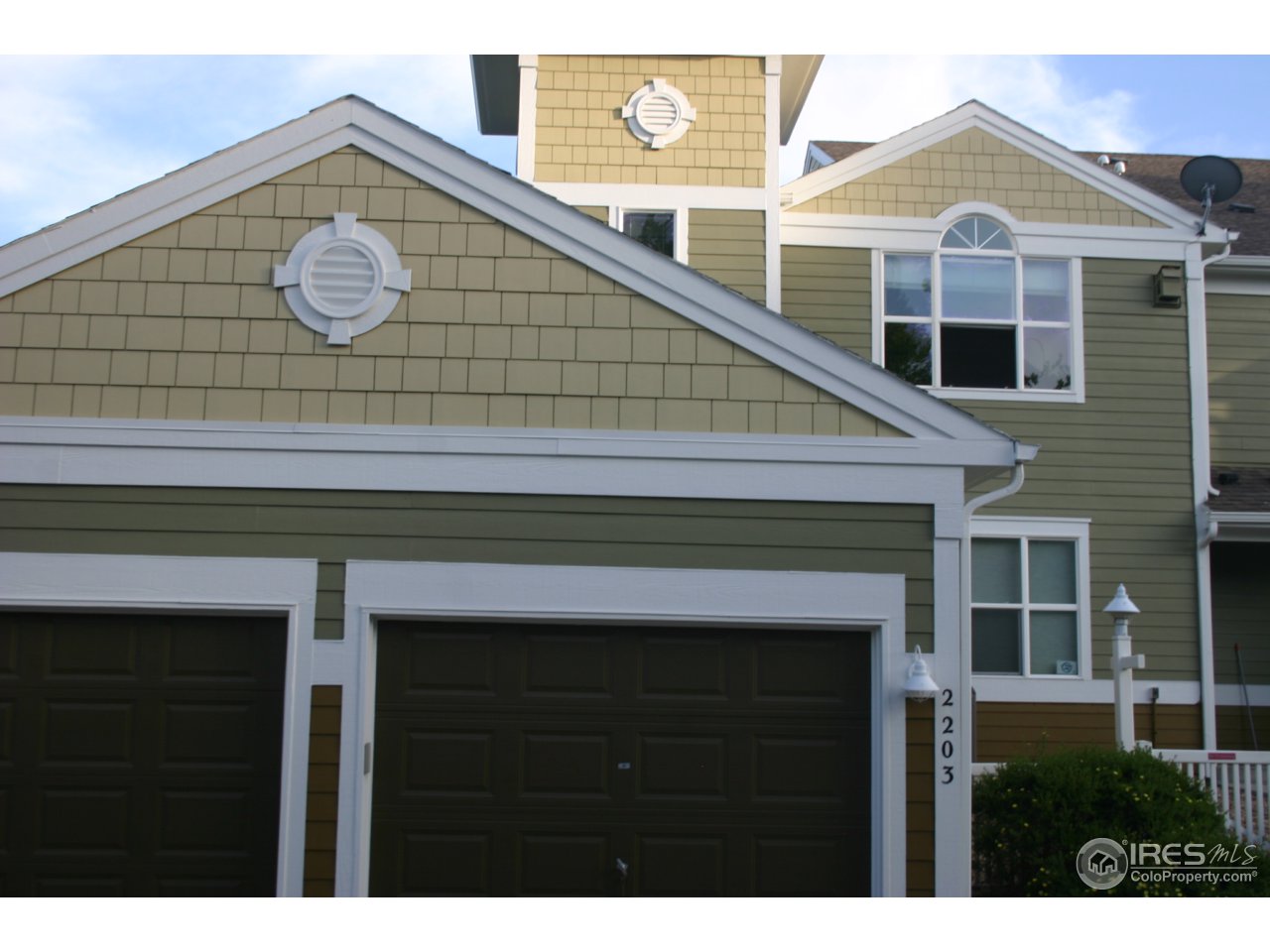 4501 Nelson Road, Unit 2203 Longmont, CO 80503 - Photo 4 of 23 Garage