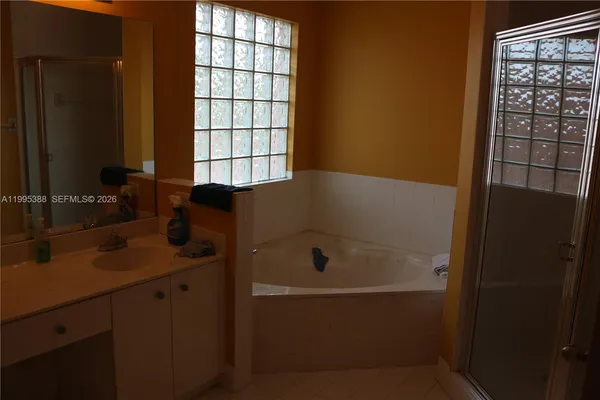 $4,800 | 62 Gables Boulevard, Weston, FL 33326