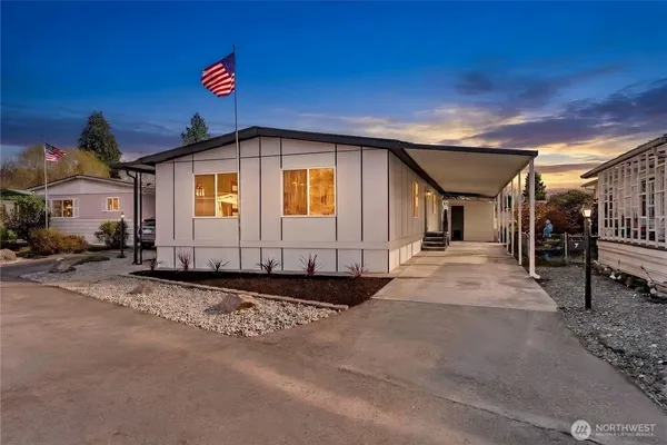 $249,999 | 1510 Maple Lane, Unit 7, Kent, WA 98030