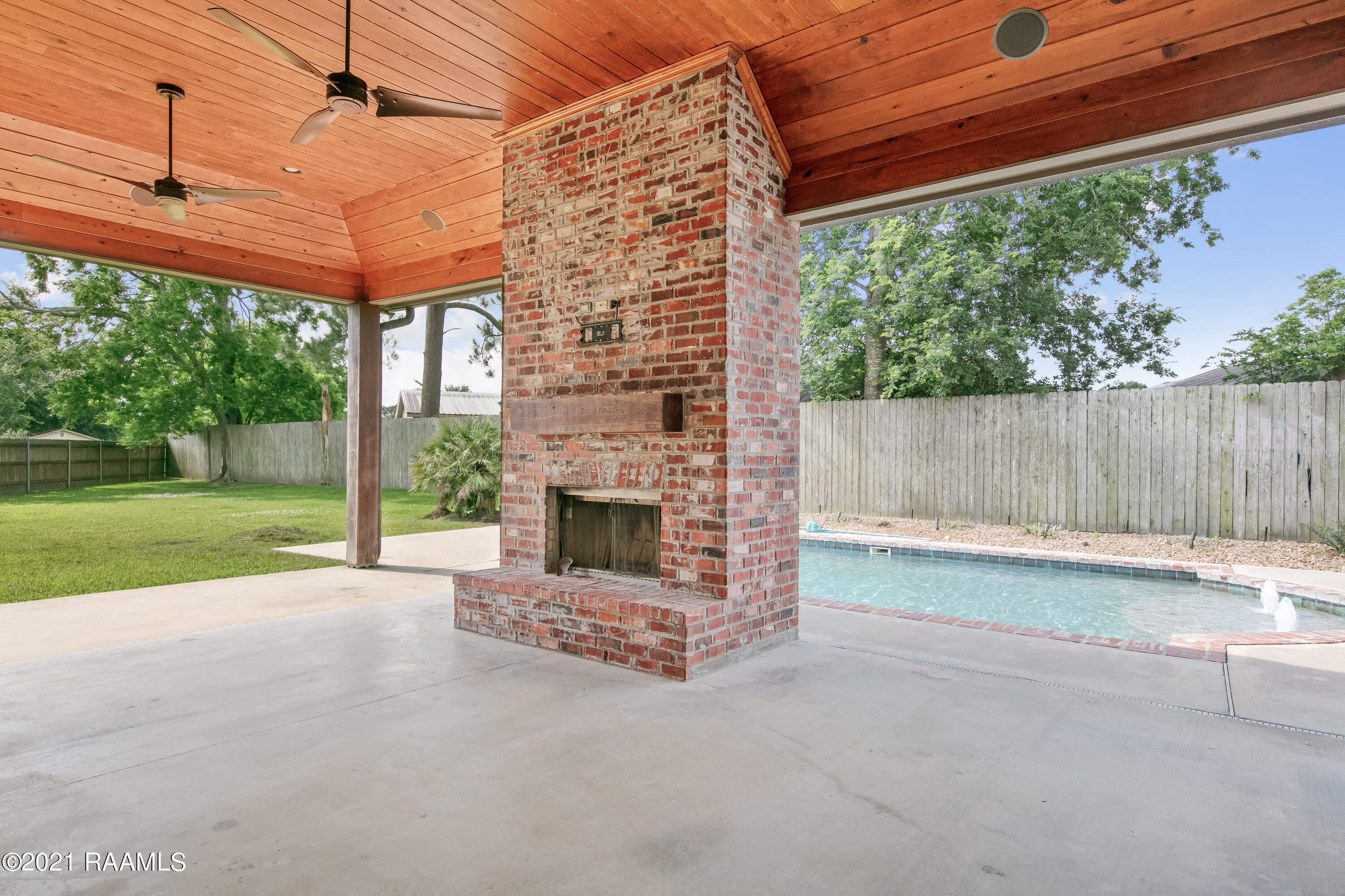 124 Huttingtower Lane Lafayette, LA 70508 - Photo 36 of 40 1Y1A9407