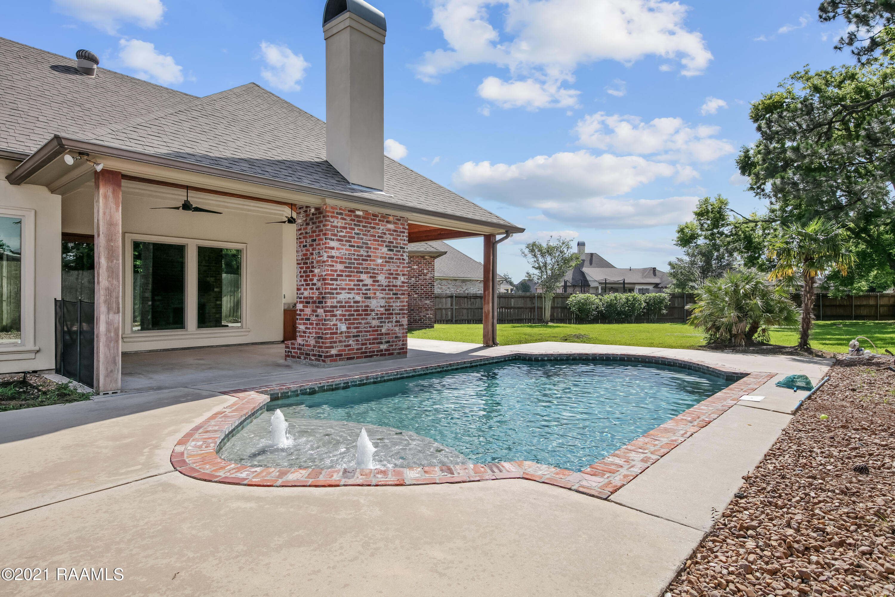 124 Huttingtower Lane Lafayette, LA 70508 - Photo 37 of 40 1Y1A9416
