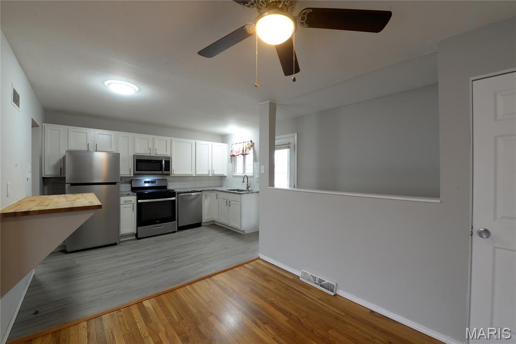 1980 Parker Road Florissant, MO 63033 - Photo 9 of 39