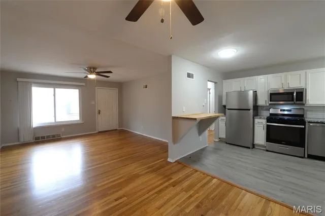 $199,995 | 1980 Parker Road, Florissant, MO 63033