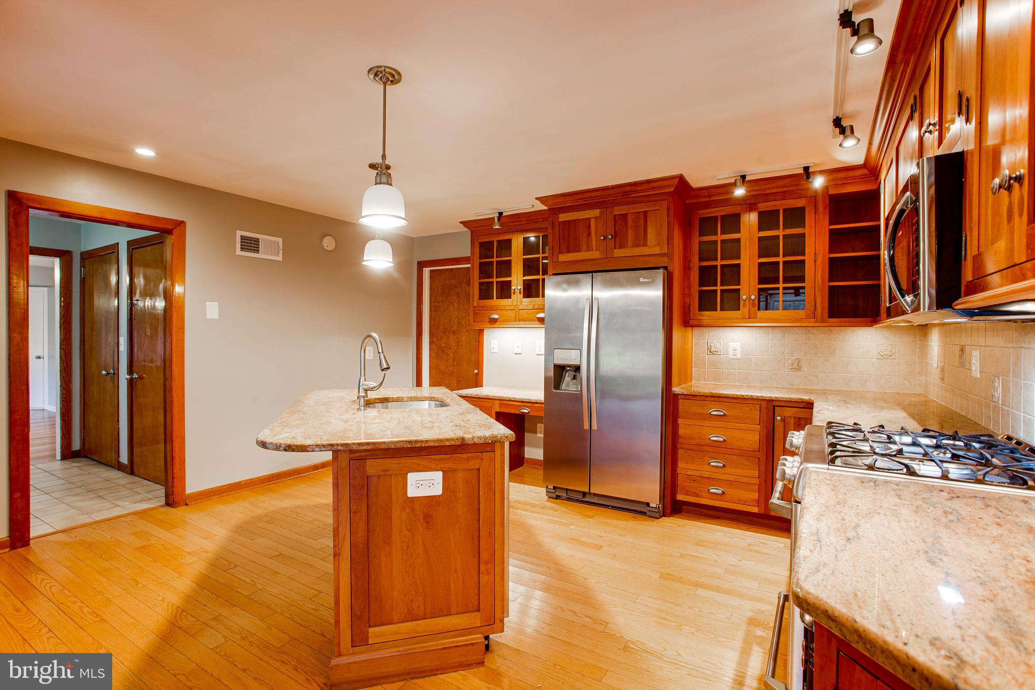 937 Palmers Mill Road Media, PA 19063 - Photo 12 of 33