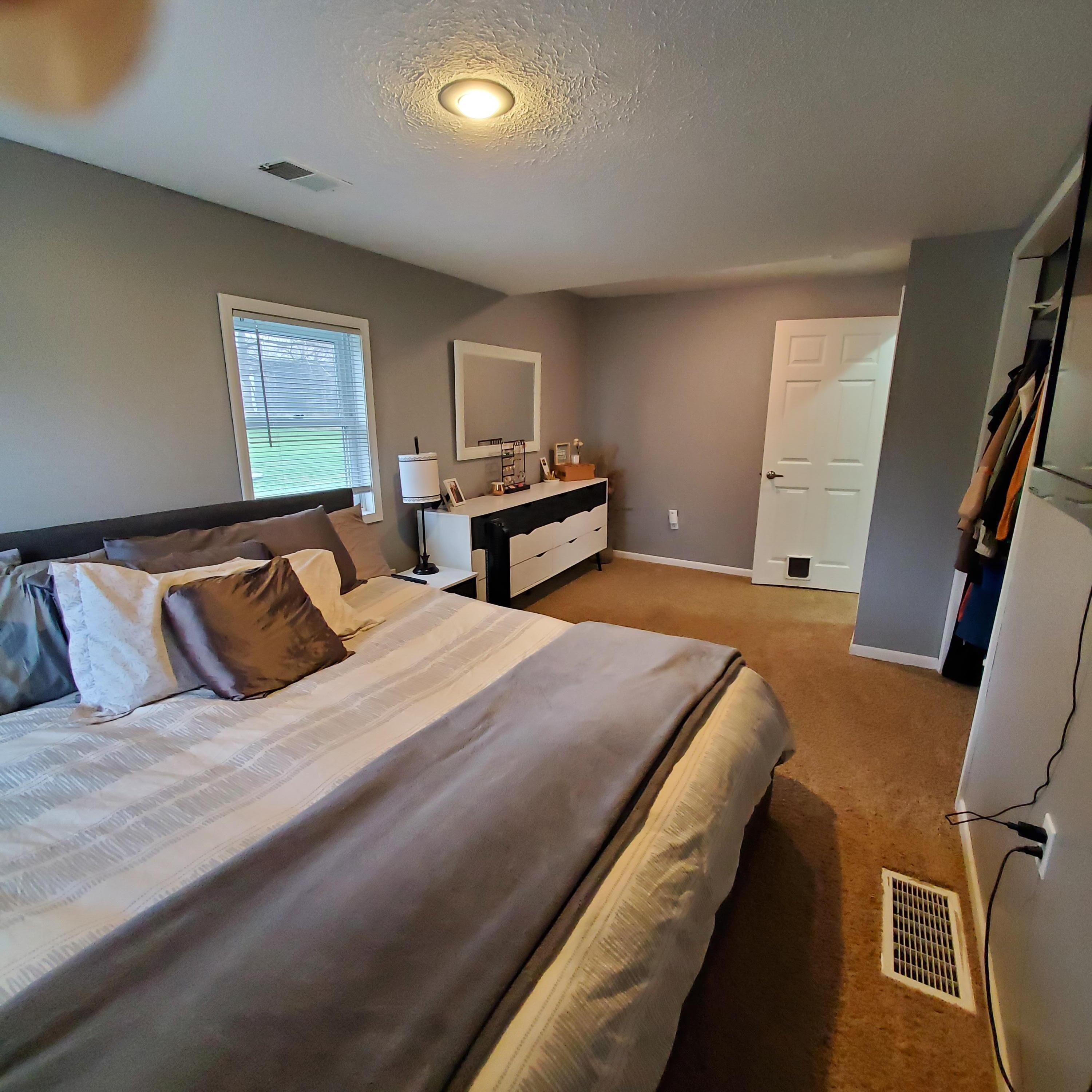 587 Lincoln Road Otsego, MI 49078 - Photo 13 of 26 20250401_181637