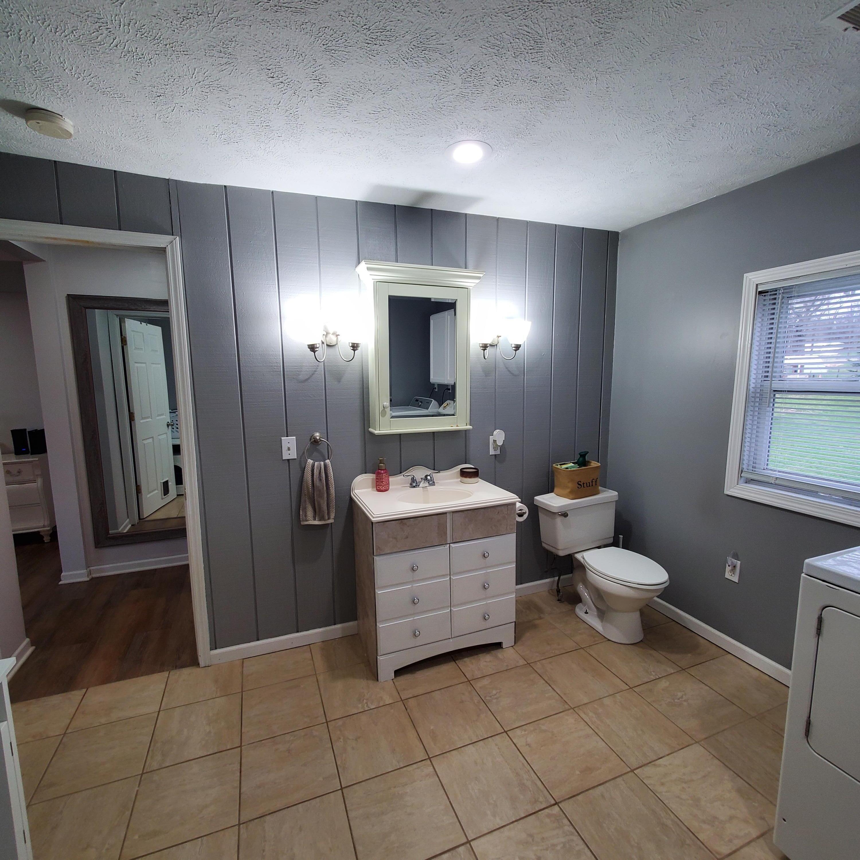 587 Lincoln Road Otsego, MI 49078 - Photo 17 of 26 20250401_181746