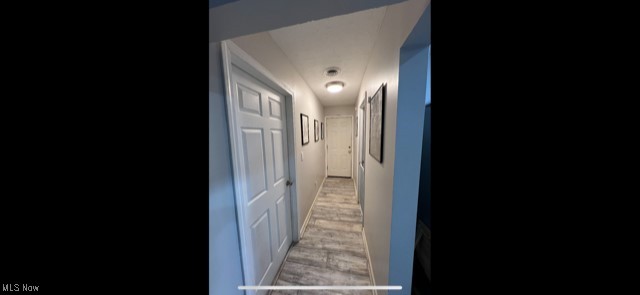 4258 Laurel Road Lorain, OH 44055 - Photo 6 of 12