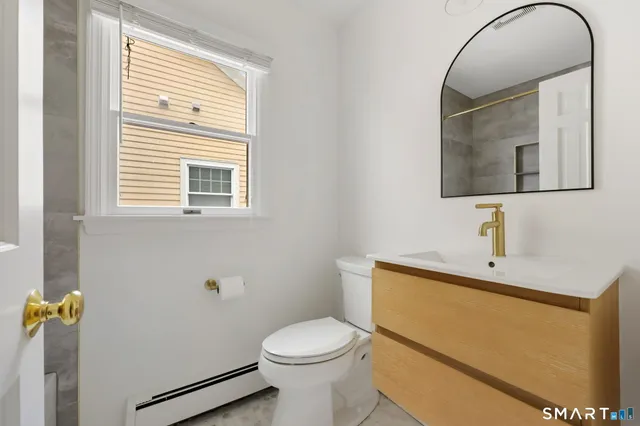 $3,500 | 19 Windy Knolls, Greenwich, CT 06831