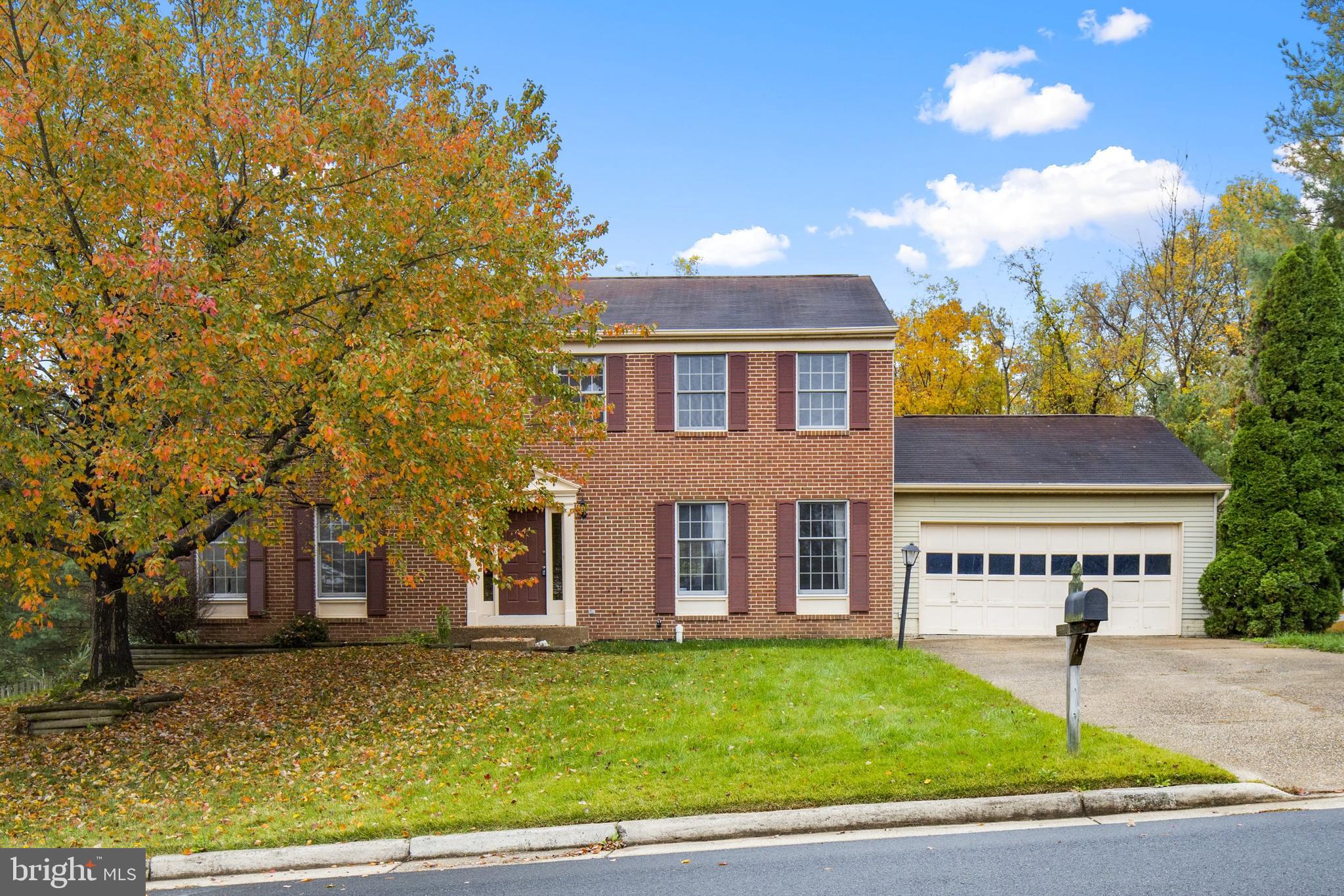 1918 East Beech Road Sterling, VA 20164 - Photo 2 of 31 Gallery Image 2