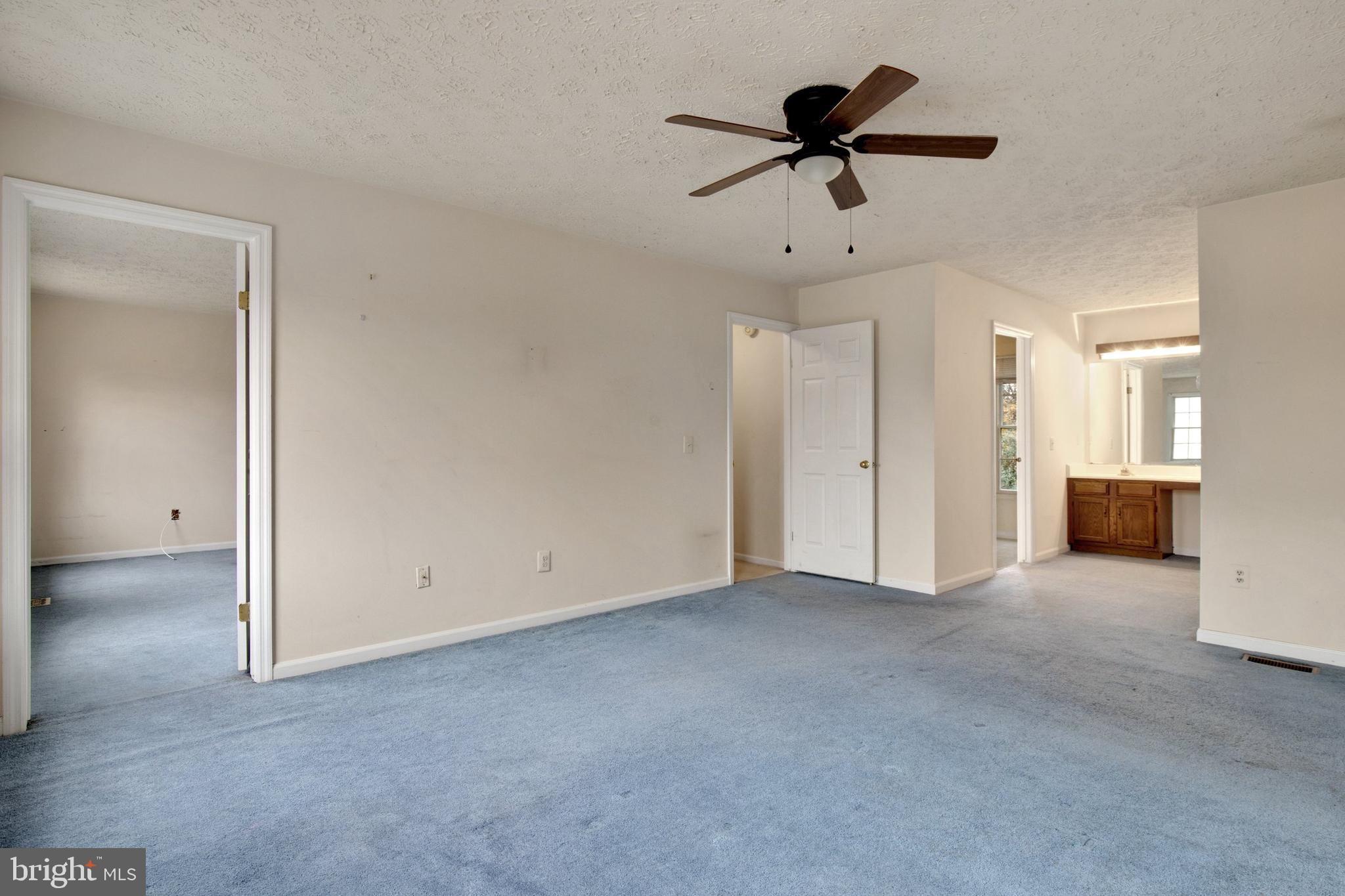 1918 East Beech Road Sterling, VA 20164 - Photo 20 of 31 Gallery Image 20